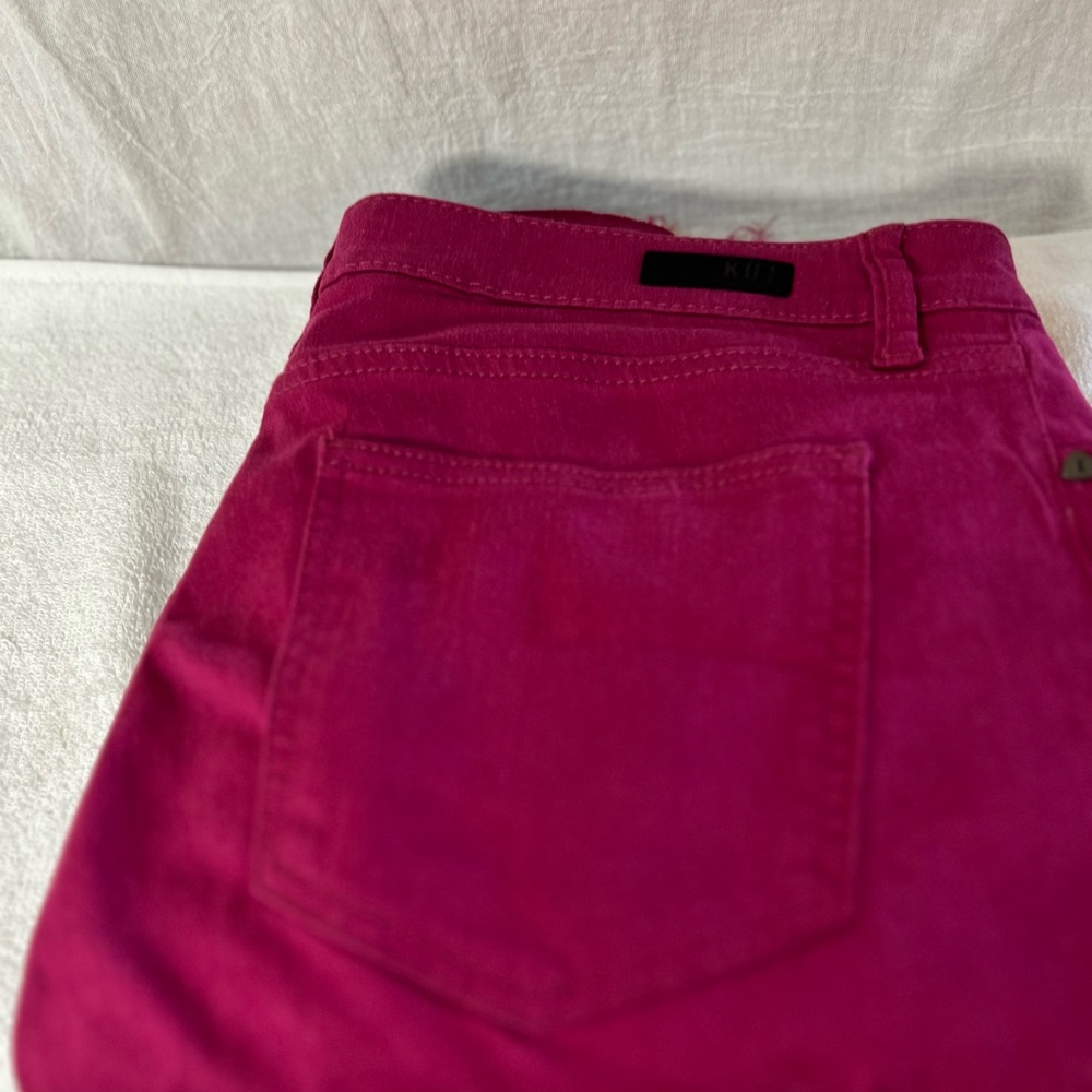 Kut From Kloth Women’s Jeans sz 16 Frayed Hem. Bright Burgundy 5 pocket denim